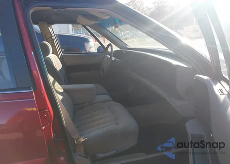 1997 Buick Lesabre Custom из США, поврежденный, VIN 1G4HP52K8VH532689